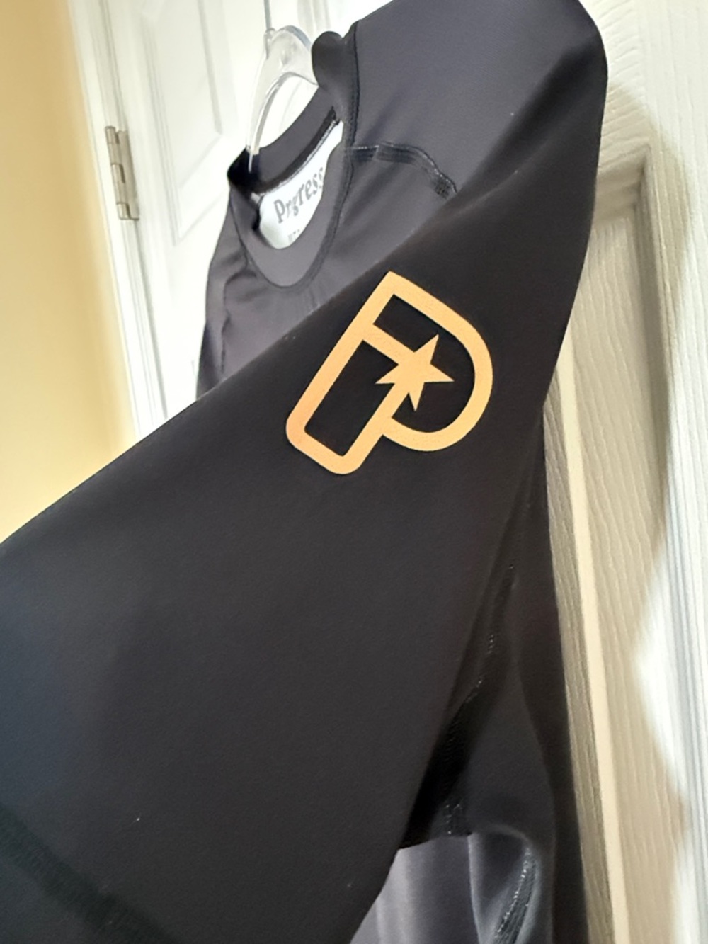 Progress Black Grappling Rashguard 🦅🐍🌹 - Picture 5 of 9